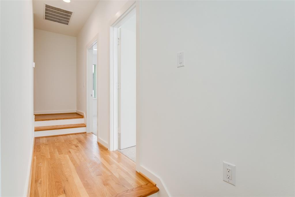 Akard-Gano Twnhms Add - Residential Lease