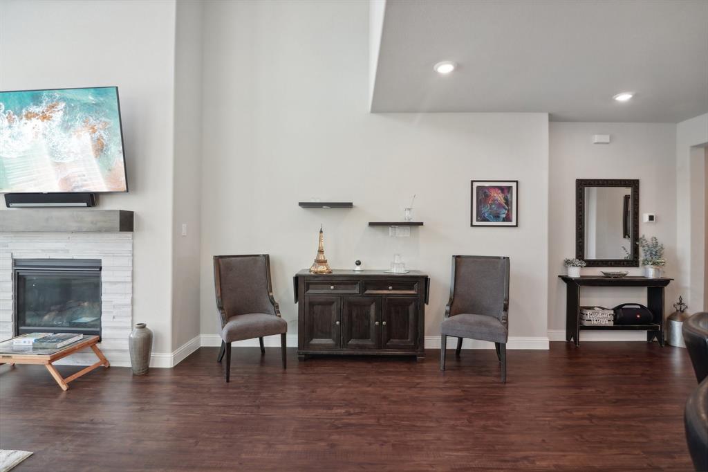 2116 Wyatt Way
