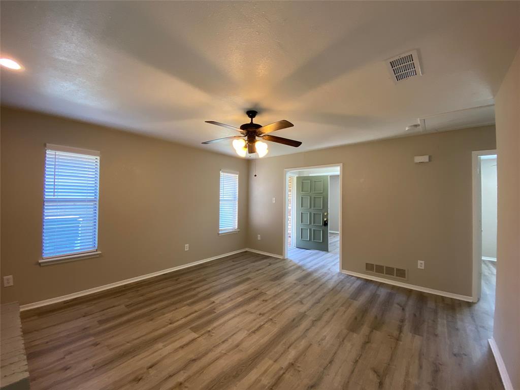 Wimbledon Place Add - Residential Lease