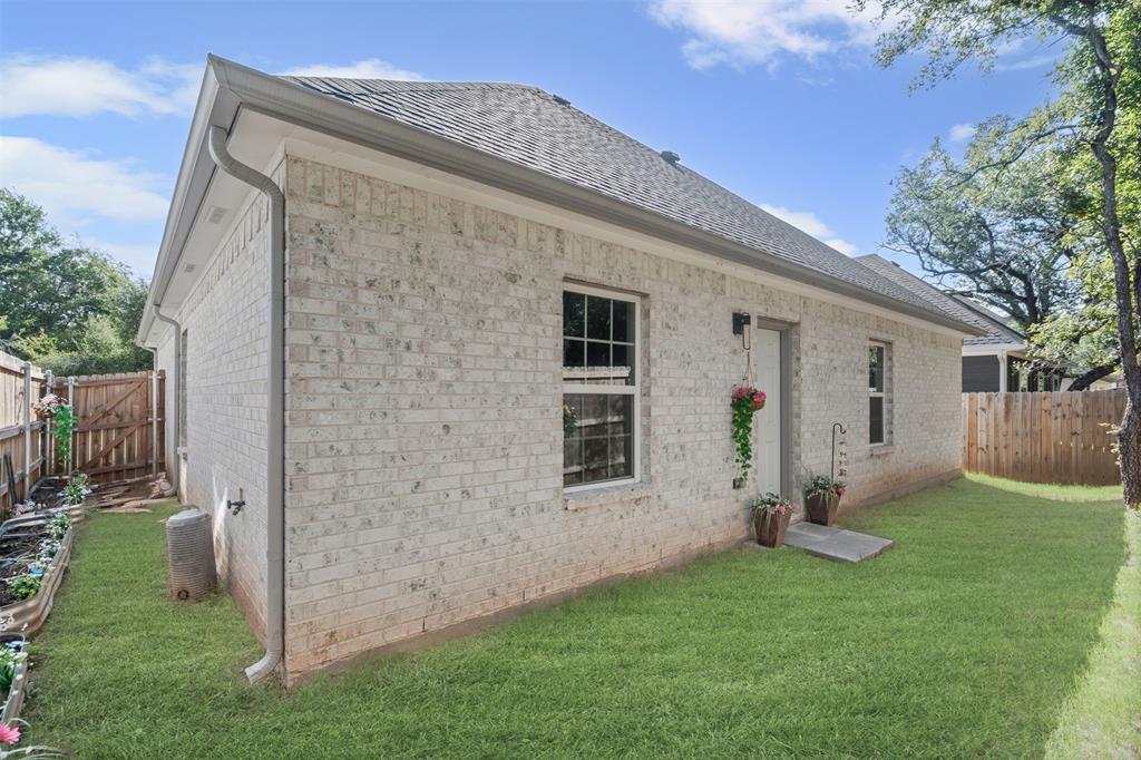 Canyon Creek - Residential Lease