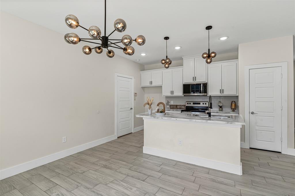 Canyon Creek - Residential Lease