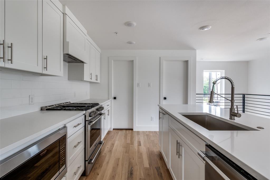 HOLMES - Residential Lease