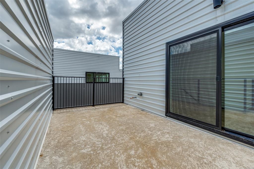 HOLMES - Residential Lease