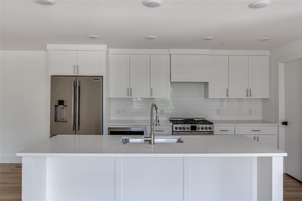 HOLMES - Residential Lease