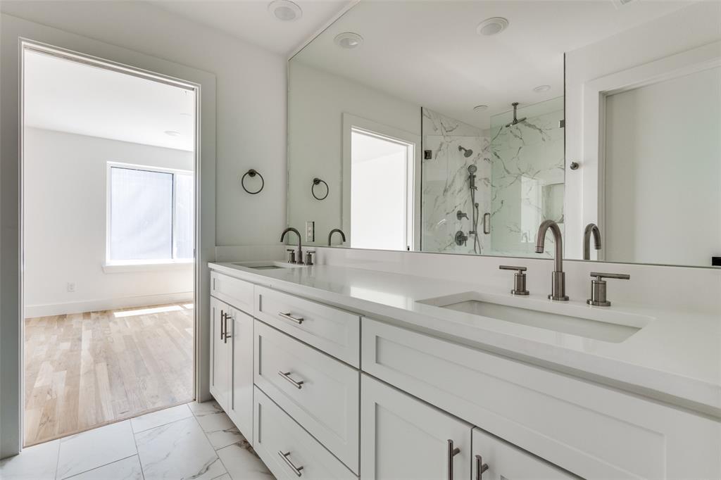 HOLMES - Residential Lease