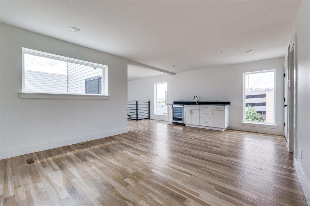 HOLMES - Residential Lease