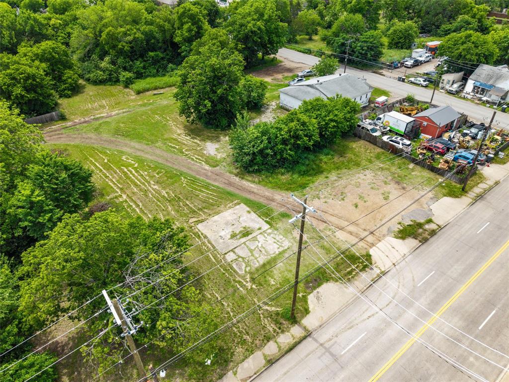 2512 E Ann Arbor Avenue