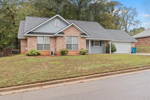 A home in Daingerfield