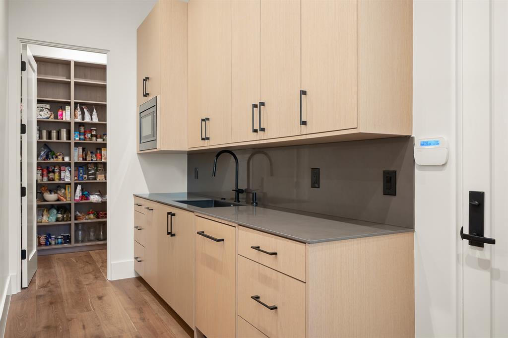 Highway Estates - Residential