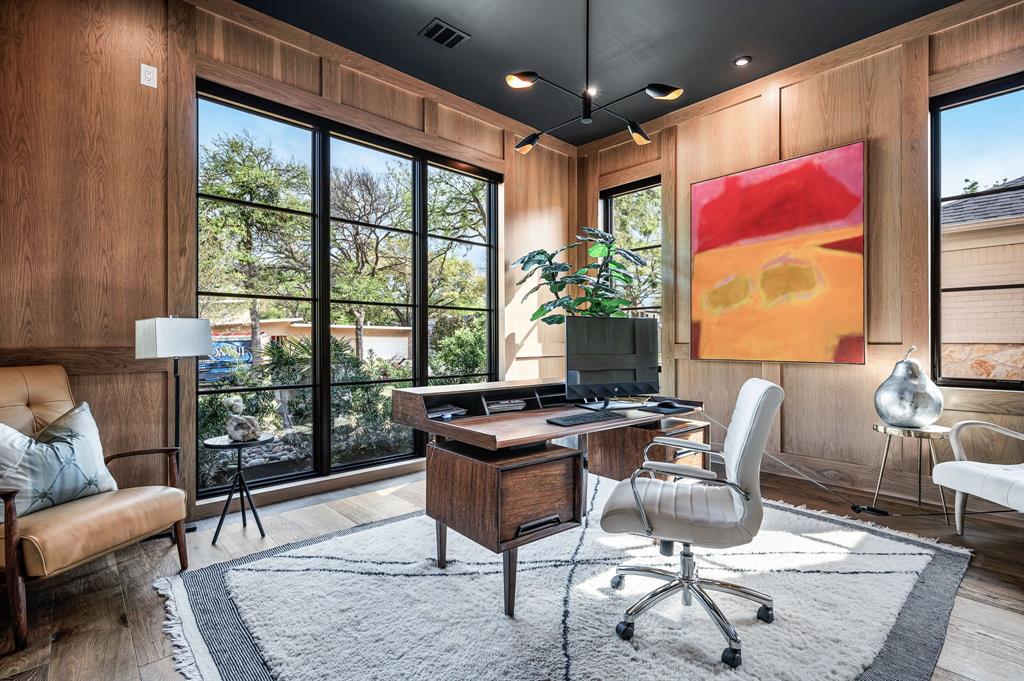 5726 Greenbrier Drive