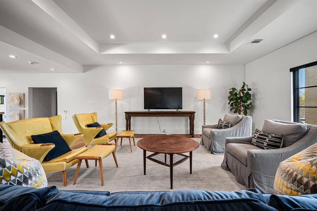 Highway Estates - Residential