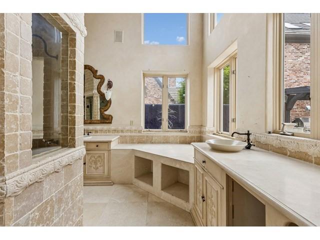 Lake Forest Ph C - Residential