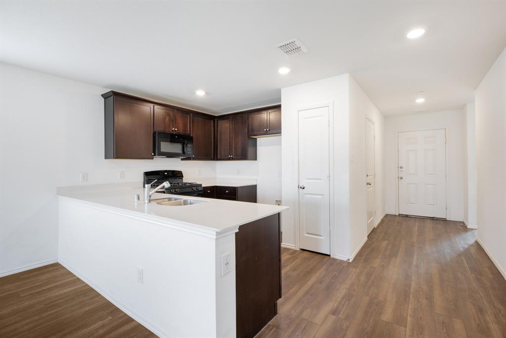 Trinity Xing Ph 5 - Residential Lease