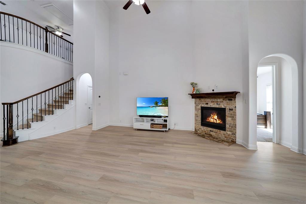 3717 Walden Drive
