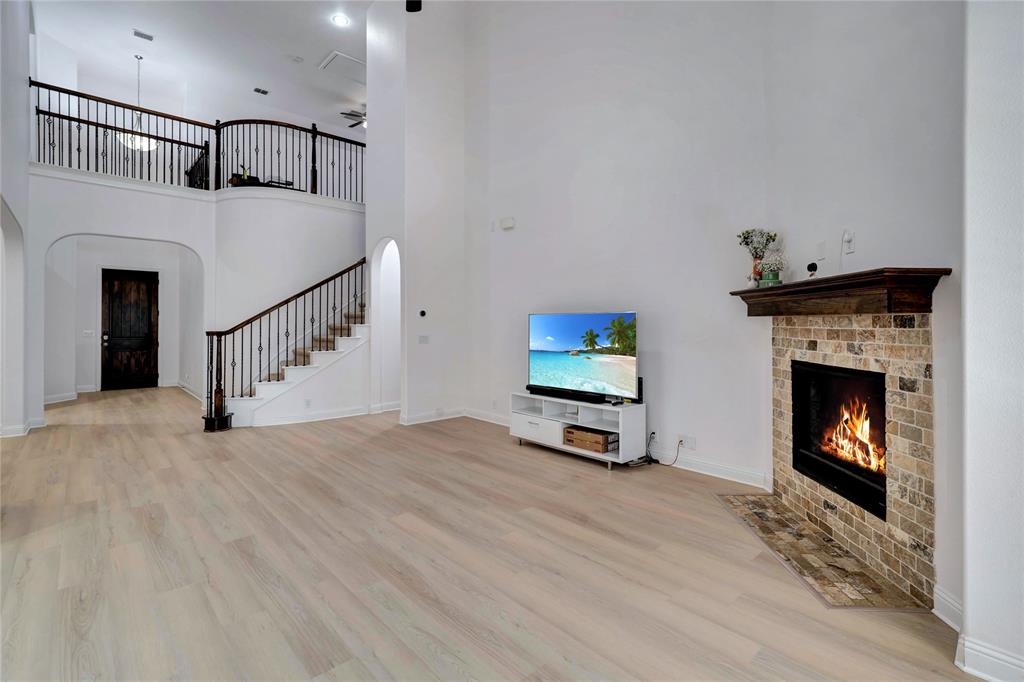 3717 Walden Drive