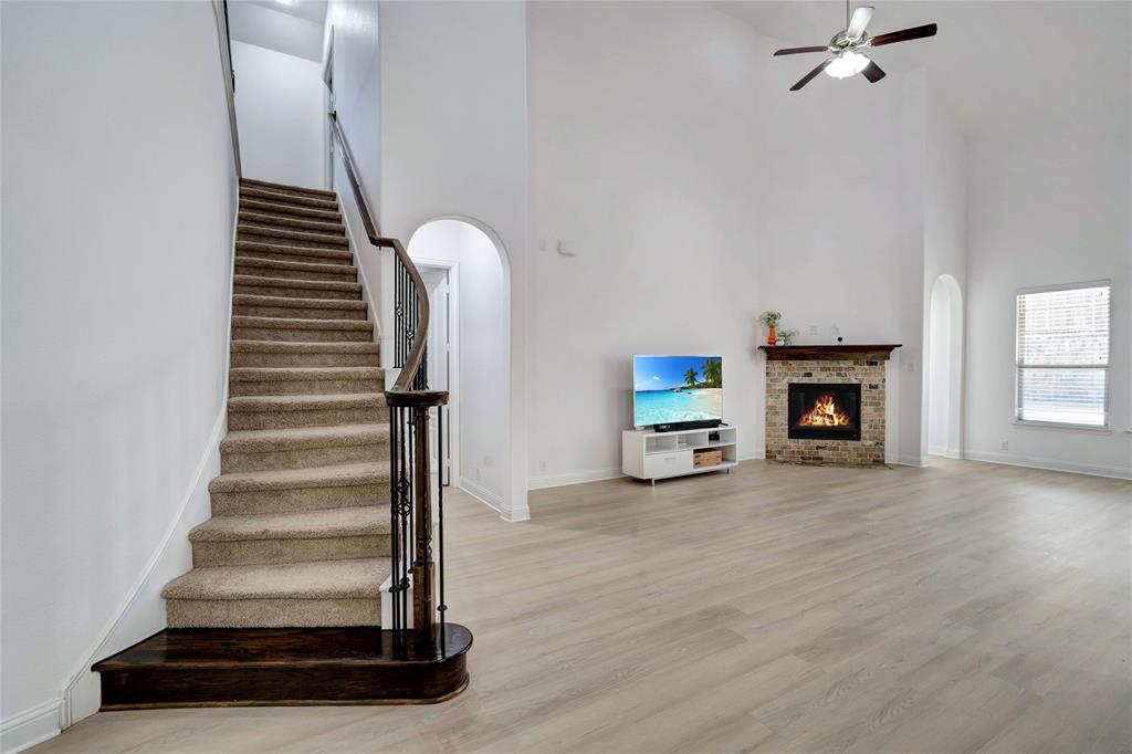3717 Walden Drive