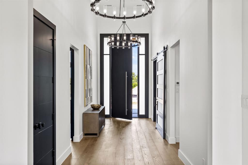328 Longview Place