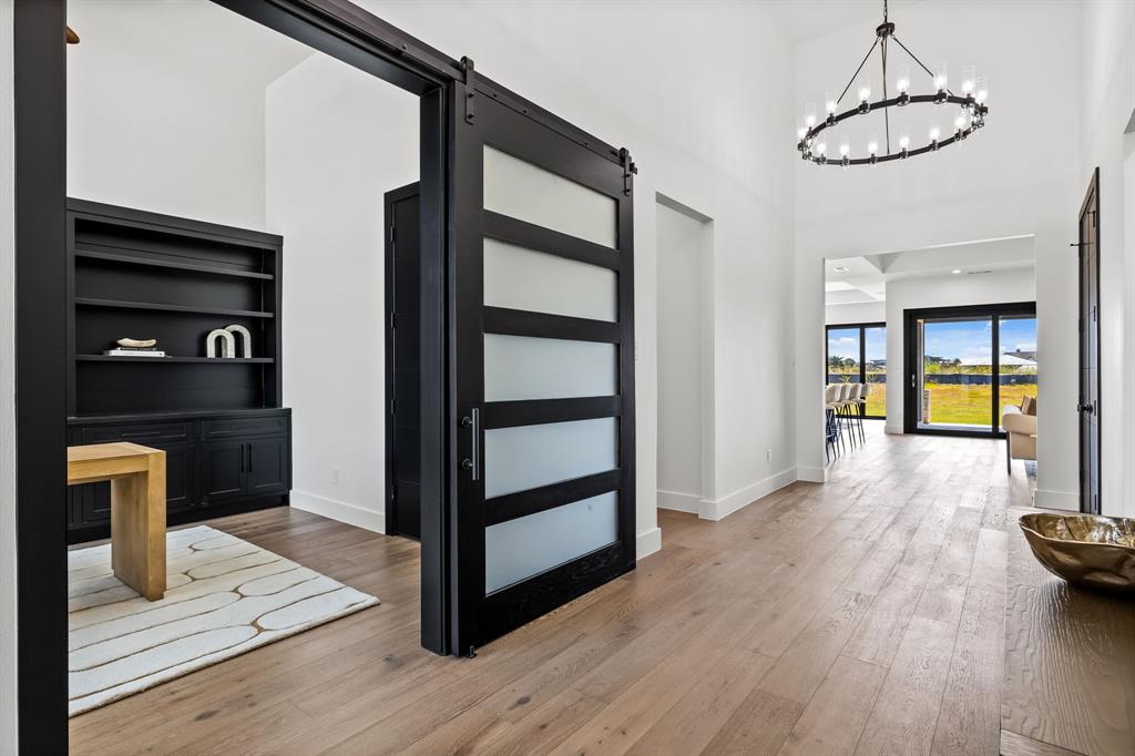 328 Longview Place