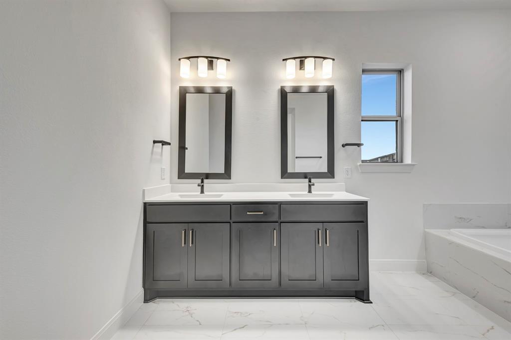 Myrtle Creek - Residential