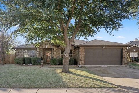 3809 Martha Lane Rowlett TX 75088