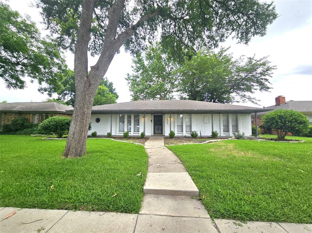 1304 Oakhill Drive