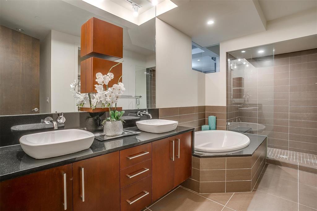 One Montgomery Plaza Residence Condo - Residential