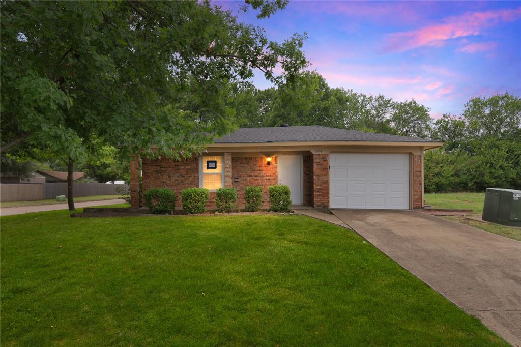 1501 Shady Lane