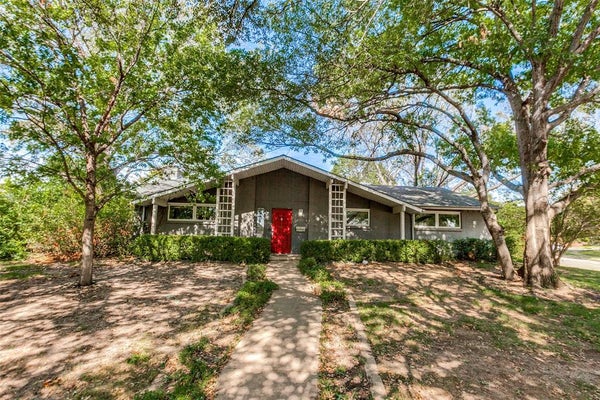 12515 CEDAR BEND DR, DALLAS, TX 75244 - Image 77a3dcd3587c8b994ae45ea2c8328eef/1643435870