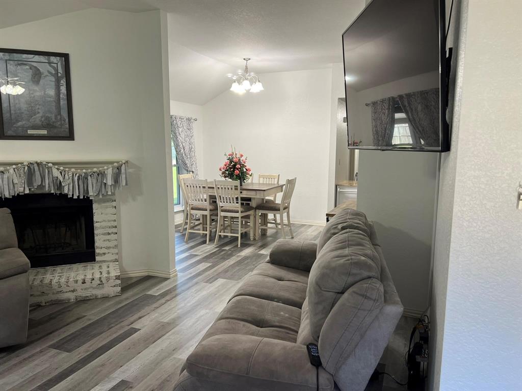 Eagle Peak - Residential