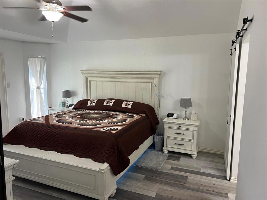 Eagle Peak - Residential