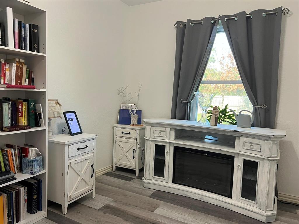 Eagle Peak - Residential