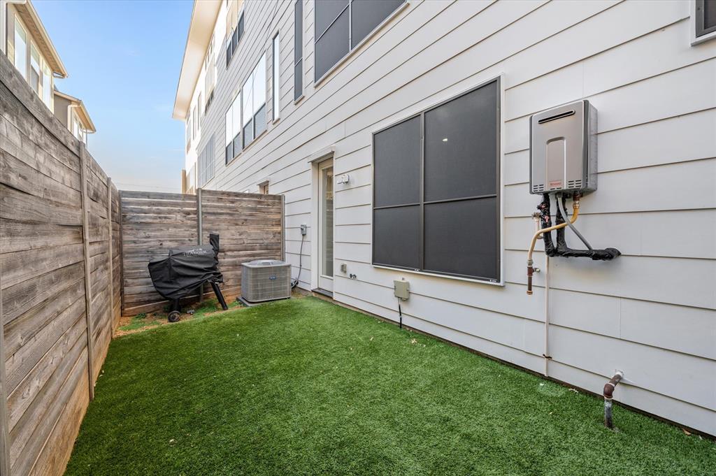 Levingston Place - Residential Lease