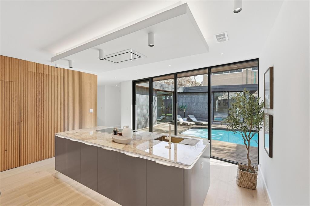 Lawson - Residential