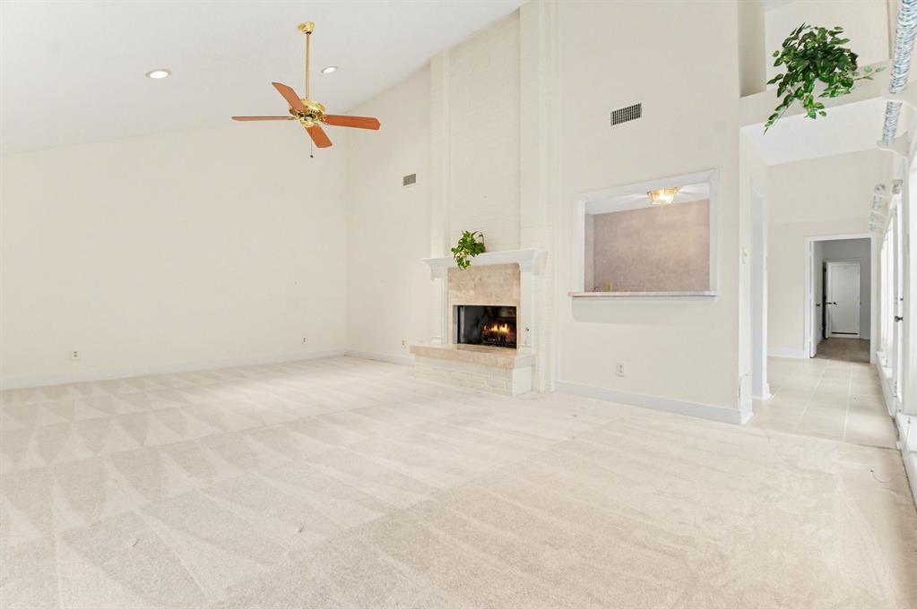 2019 Whippoorwill Lane