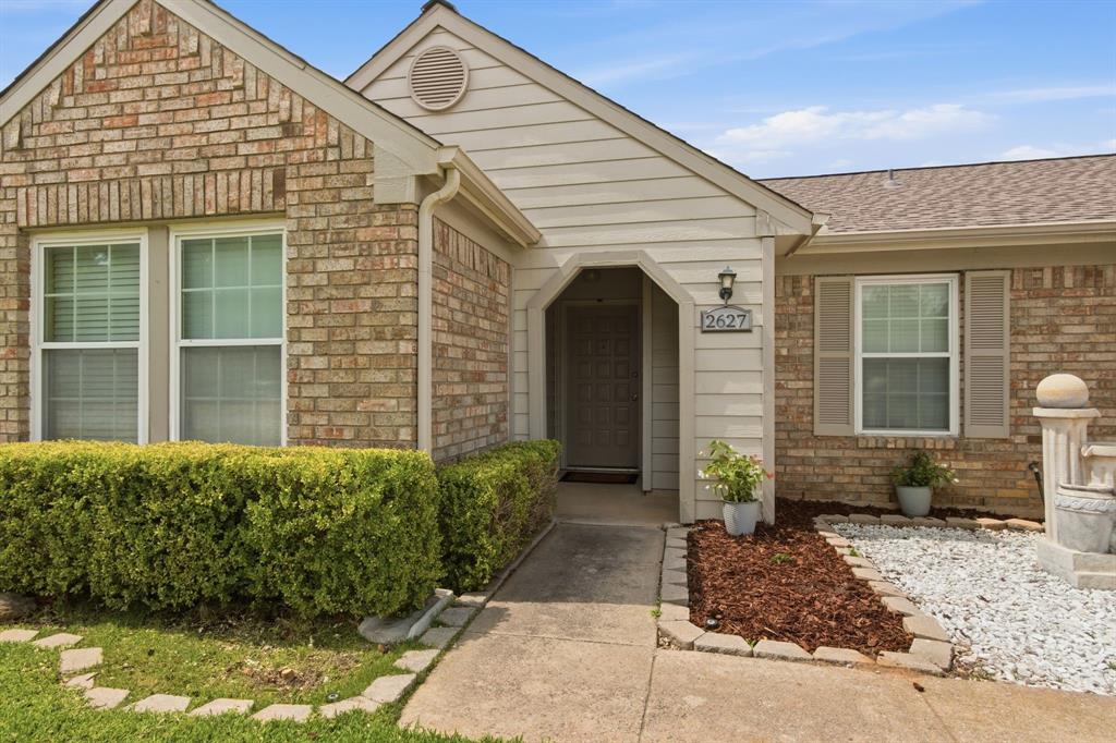 2627 Bayberry Lane
