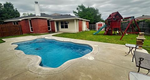 1926 Salt Flats Trail Arlington TX 76002