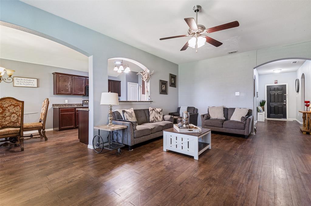 3129 Royal Crest Drive