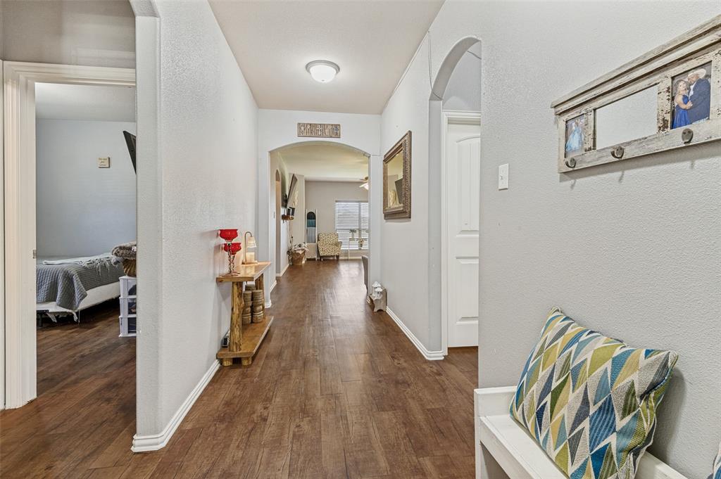 3129 Royal Crest Drive