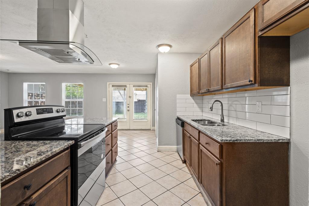 7305 Hedge Drive