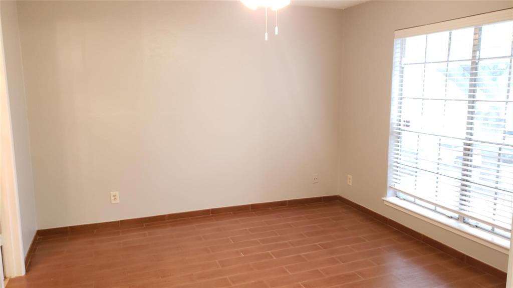 Springtree Crossing Condos - Residential