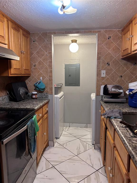 Springtree Crossing Condos - Residential