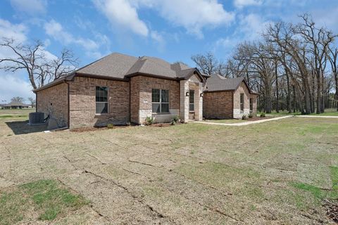 117 Ellis Canton TX 75103