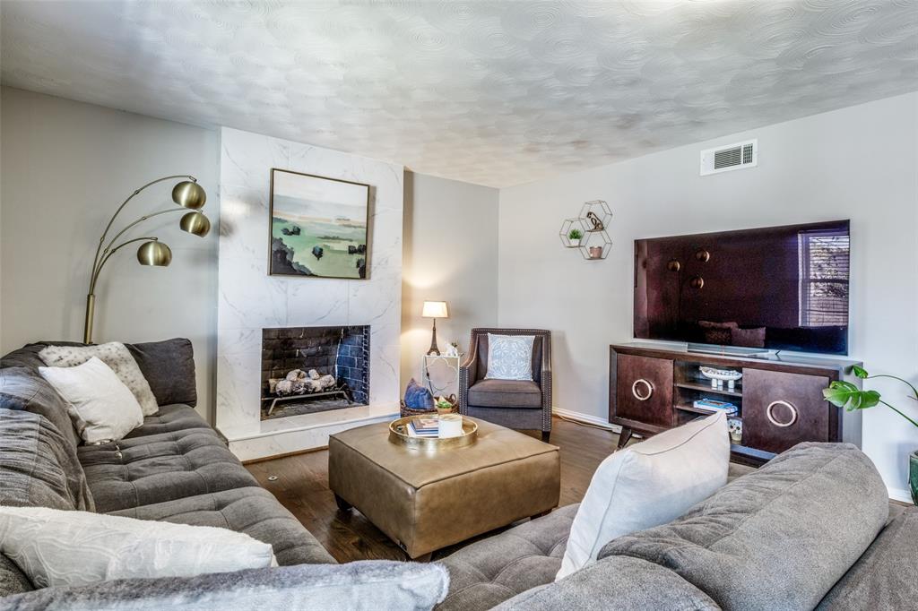 Claremont Park 01 - Residential Lease