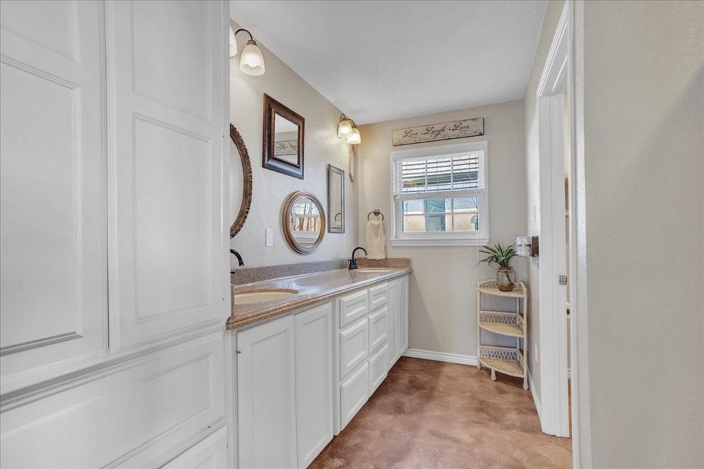 G-0925 Park W A - Residential