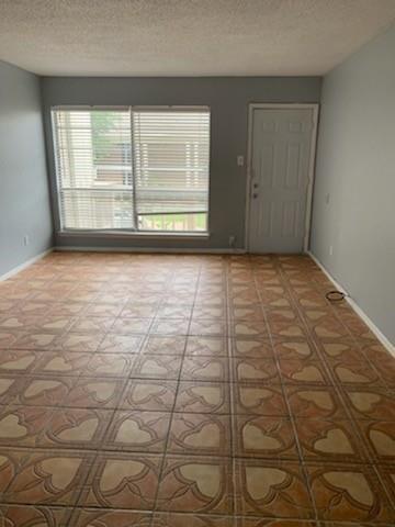 5063 Ridglea Lane 1006