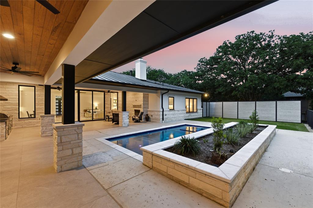 6717 Brazos Bend Drive