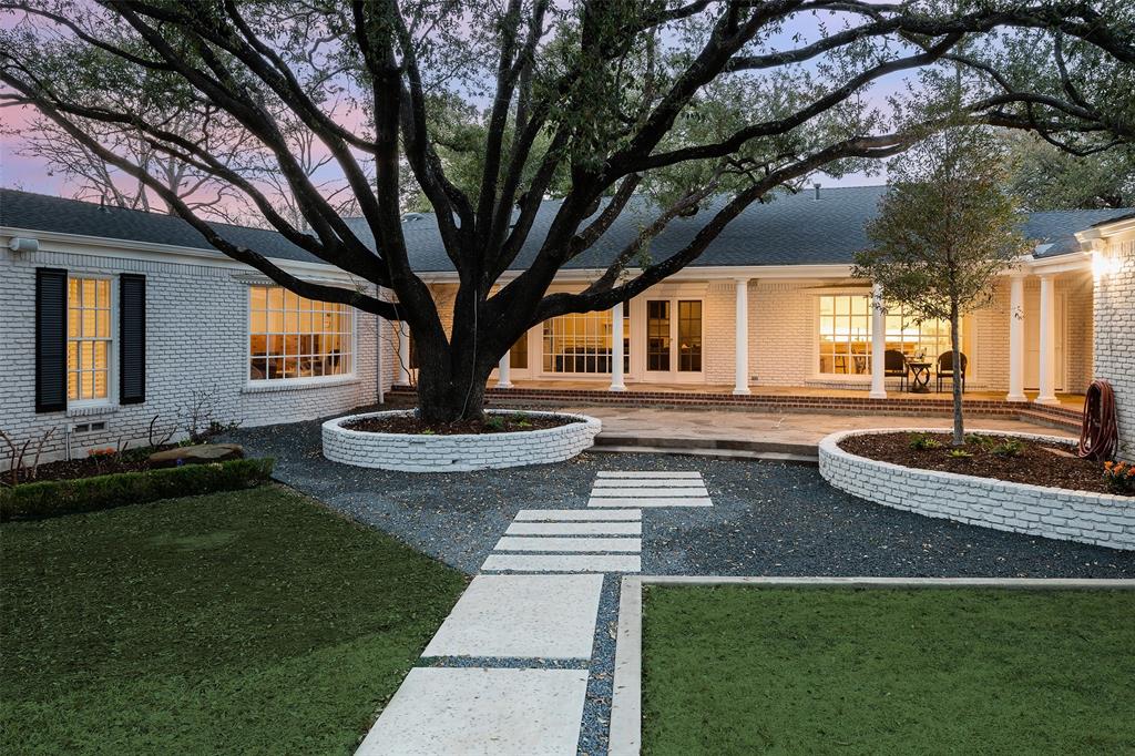 NORTHBROOK ESTATES - Residential