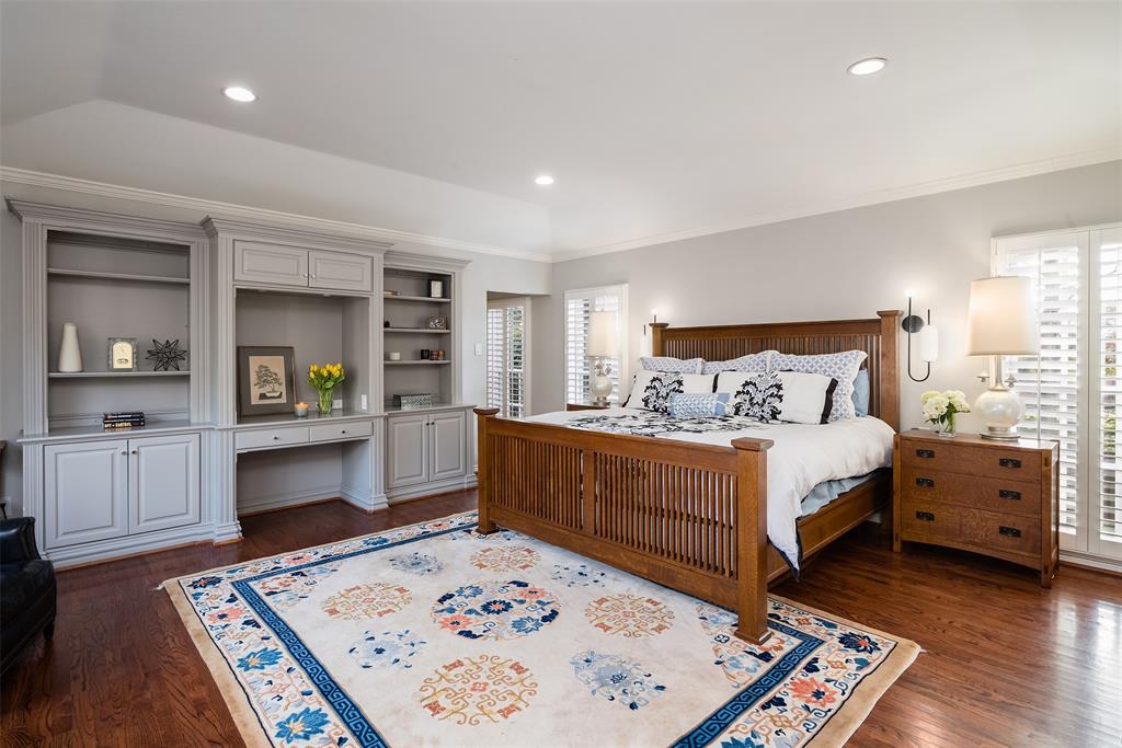 NORTHBROOK ESTATES - Residential