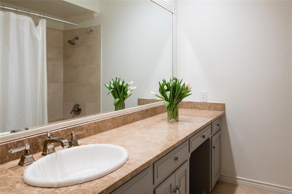 NORTHBROOK ESTATES - Residential