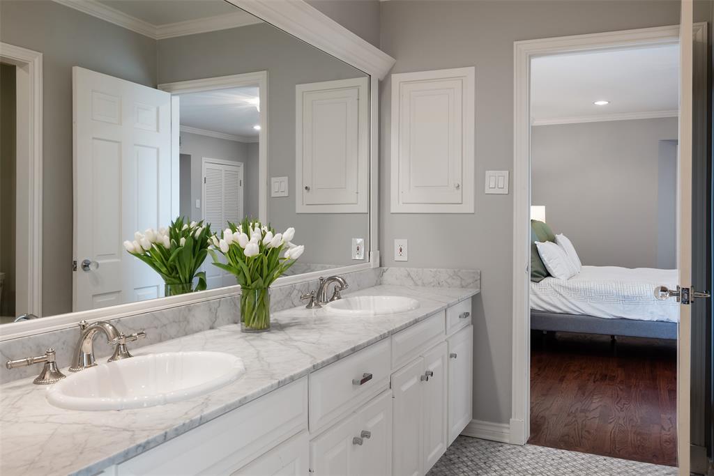 NORTHBROOK ESTATES - Residential